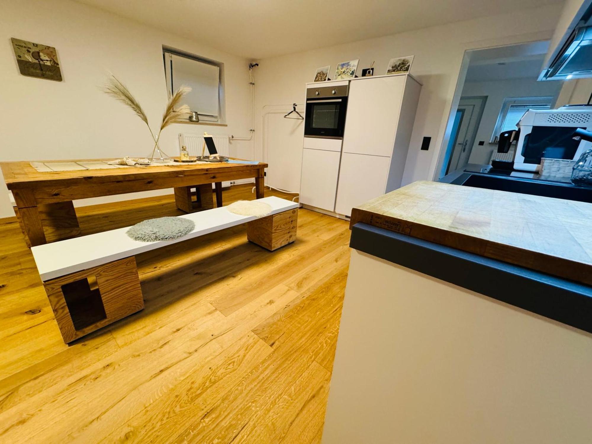 Ferien- Und Business Apartment Cadolzburg Buitenkant foto